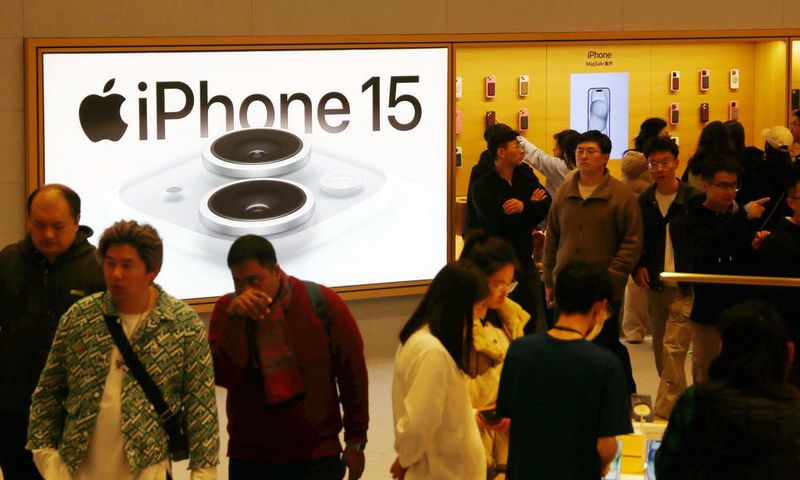 Apple iPhone sales are under pressure in China.CFOTO/Future Publishing/Getty Images