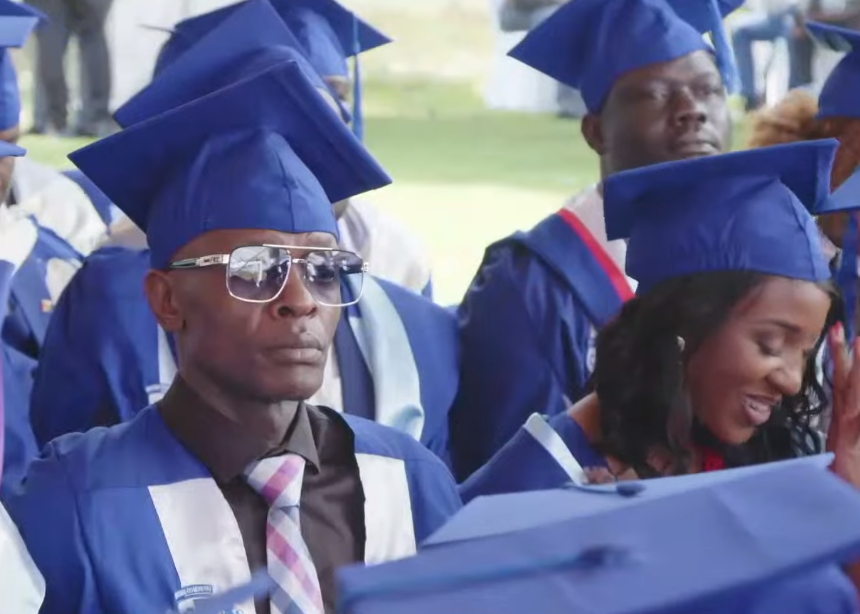 Jose Chameleone at the graduation event