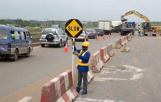 road construction in Lagos (Nigeriana)