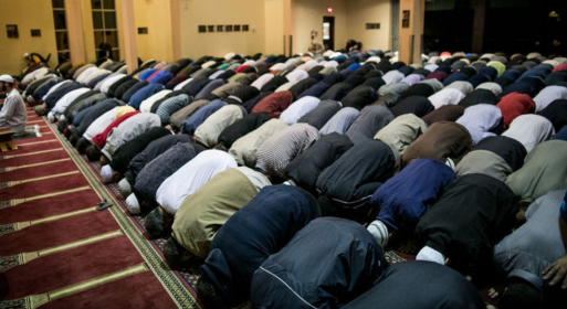 Perform Taraweeh and some non-obligatory prayers