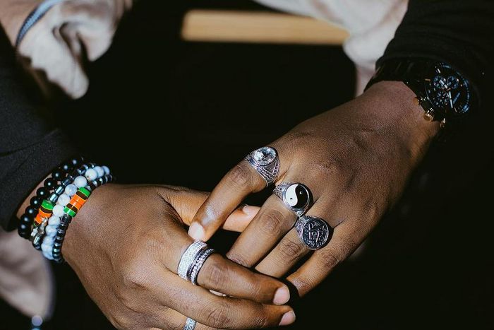 How to make art a living as a starving artist (artist's value)/Instagram/Ykee Benda