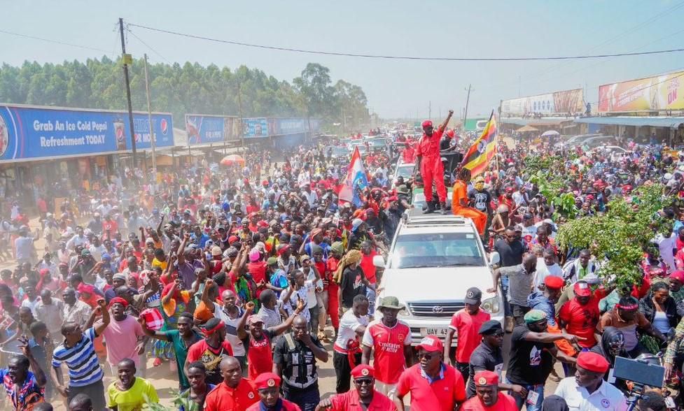 Bobi Wine en-route to Masaka