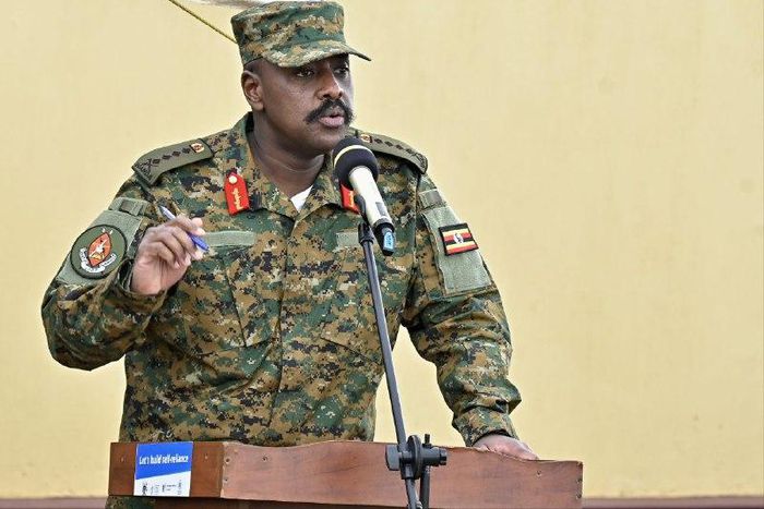 The Chief of Defence Forces, Gen Muhoozi Kainerugaba, commissioned an administration block at Ruhengyere Barracks, also known as Camp Rufu, in western Uganda.