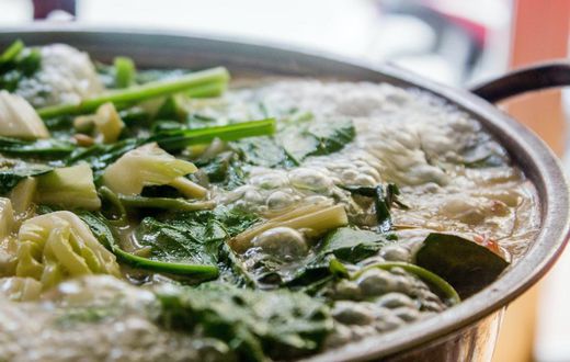 Was your mom right about 'overcooking' leafy vegetables reducing nutrients?/Pexels