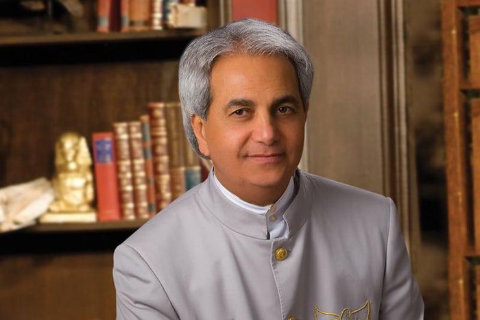 Pastor Benny Hinn