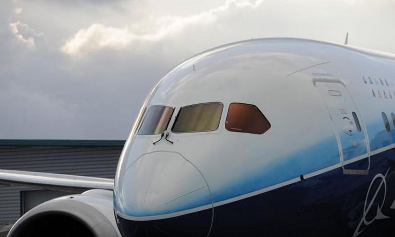 A Boeing 787 Dreamliner