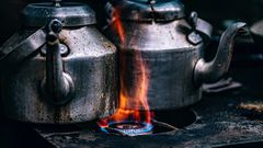 Getting the tea on the latest events goes down well with a delicious cup of tea/Pixabay