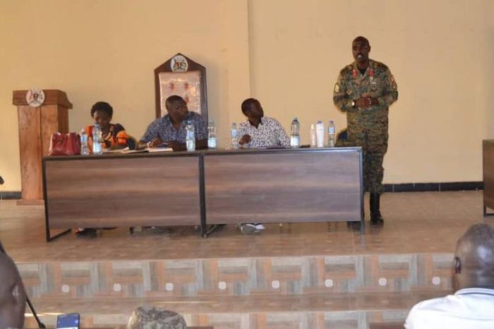 Gen. Nabasa reminded the Pokot community through their leaders to take advantage of the Presidential amnesty and voluntarily hand over the guns in their possession