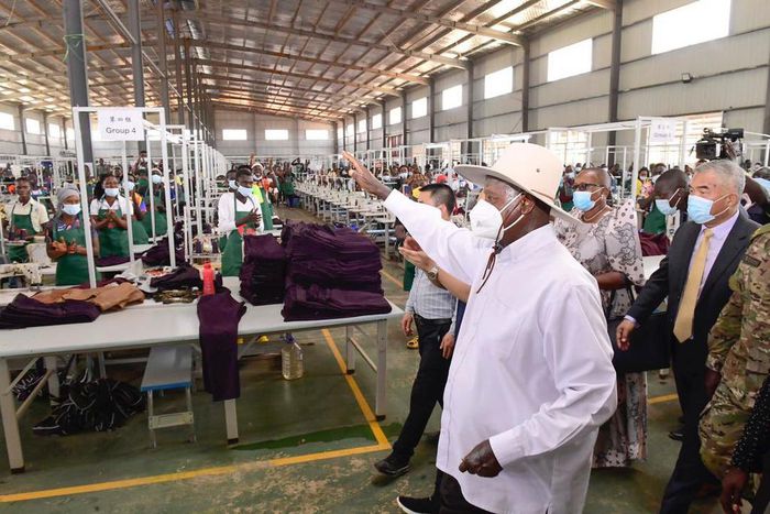 President Yoweri Museveni yesterday commissions 15 factories  in Mbale Industrial Park