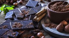 Health benefits of dark chocloate [Runner'sWorld]