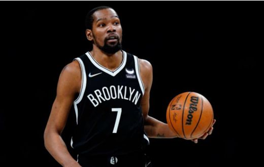 Exploring the Noteworthy NBA Players
