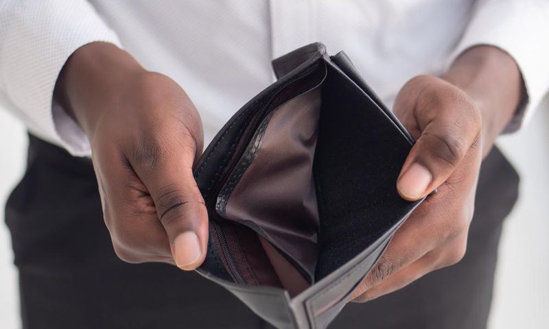 Empty Wallet (Shutterstock)