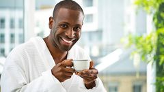 8 Easy ways to give yourself  a spa treatment at home