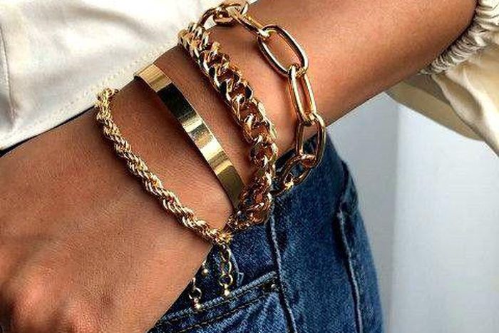 Chunky bracelets [Click my Hand]