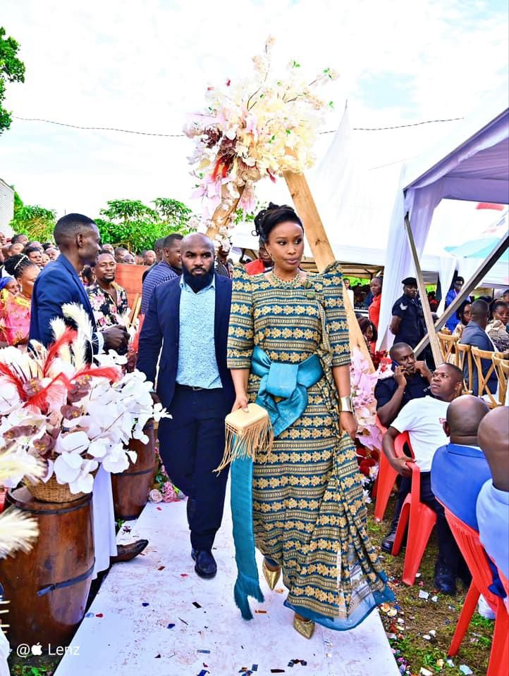 Barbie Itungo arrives at the function with Eddy Mutwe