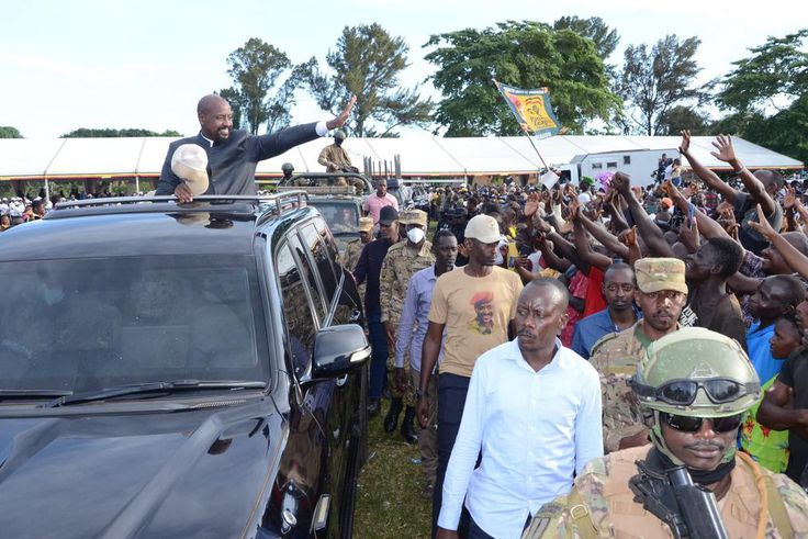Gen Muhoozi Kainerugaba held a big rally in Masaka over the weekend under is PLU pressure group