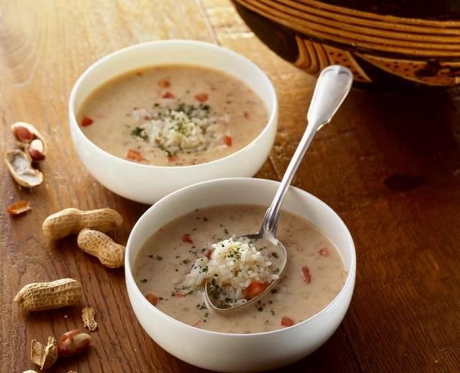 Creamy soup with rice