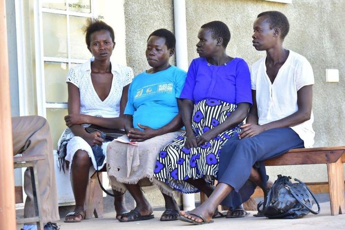 Into the wild: Man catches pregnant wife cheating in hospital, Apac