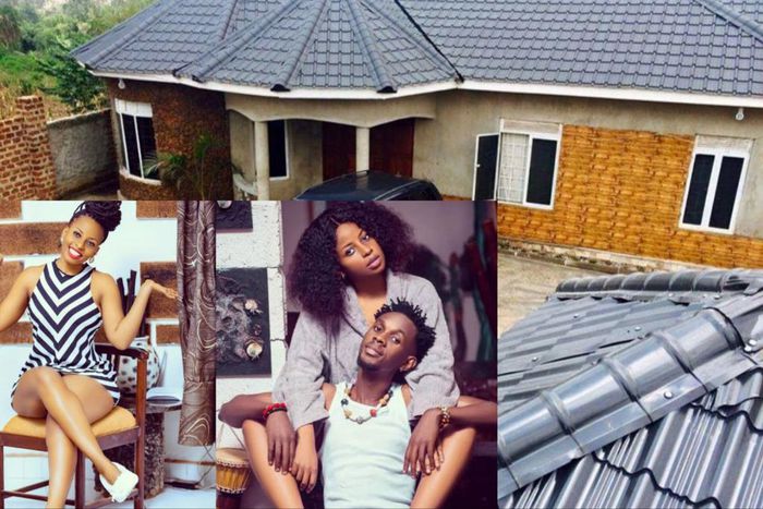 Mun G and Clara. In the background in the house.