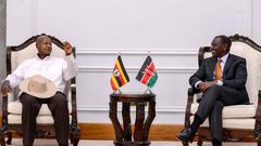 Presidents Yoweri Museveni and William Ruto
