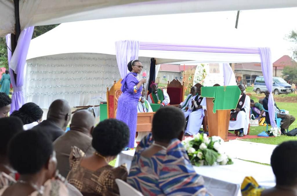 Minister Kaboyo addressing the Christians