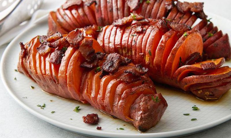 Hands-off preparation of mouth-watering sweet potatoes for easy lunch meal
