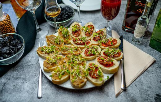 10 habits that prove you're a foodie/Pexels