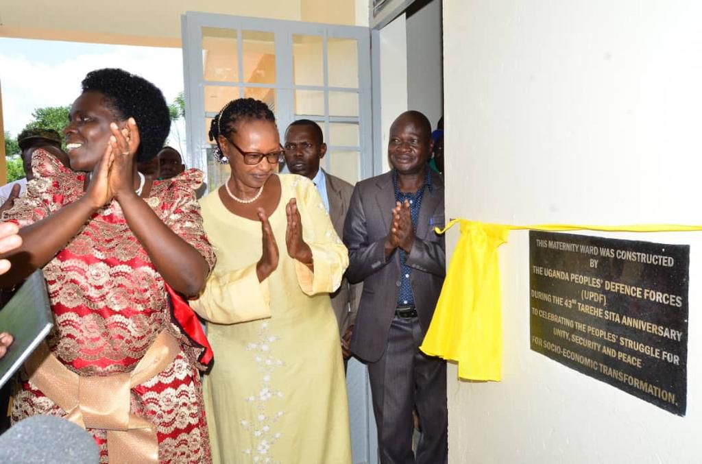 Minister Kaboyo handed over Dohwe maternity ward to Dohwe Health II administration in Namayingo District