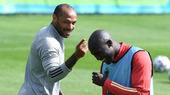 Lukaku and Thierry Henry during a Belgium training session
