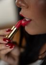 How to wear red lipstick like a pro/Pexels