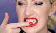 How to wear red lipstick like a pro/Pinterest