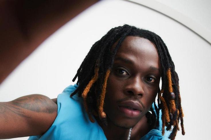 Fireboy praises Barcelona for promoting playboy album