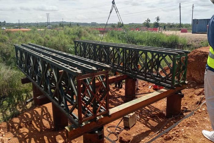 Buses can now use the temporary steel bridge on Katonga