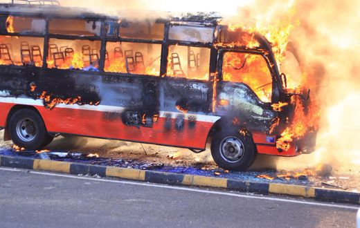 Super Metro bus torched on Thika Superhighway after fatal accident