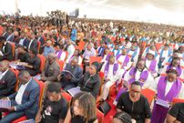 Mourners at the burial of Eric Kivuti, the son of former Embu Senator Lenny Kivuti. 