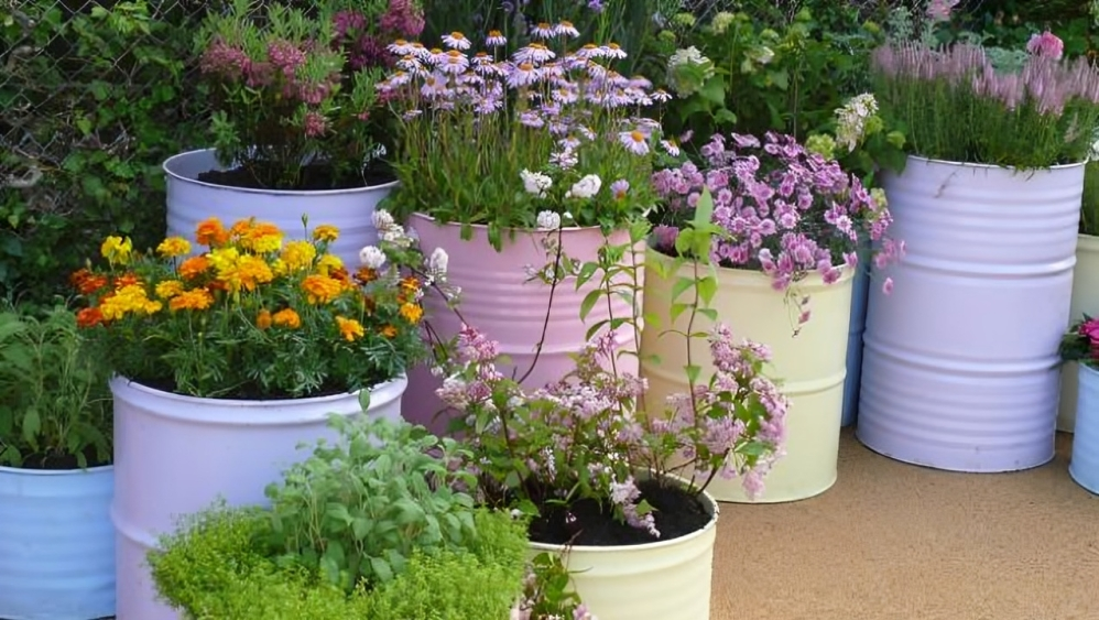 7 clever ways to repurpose old iron barrels