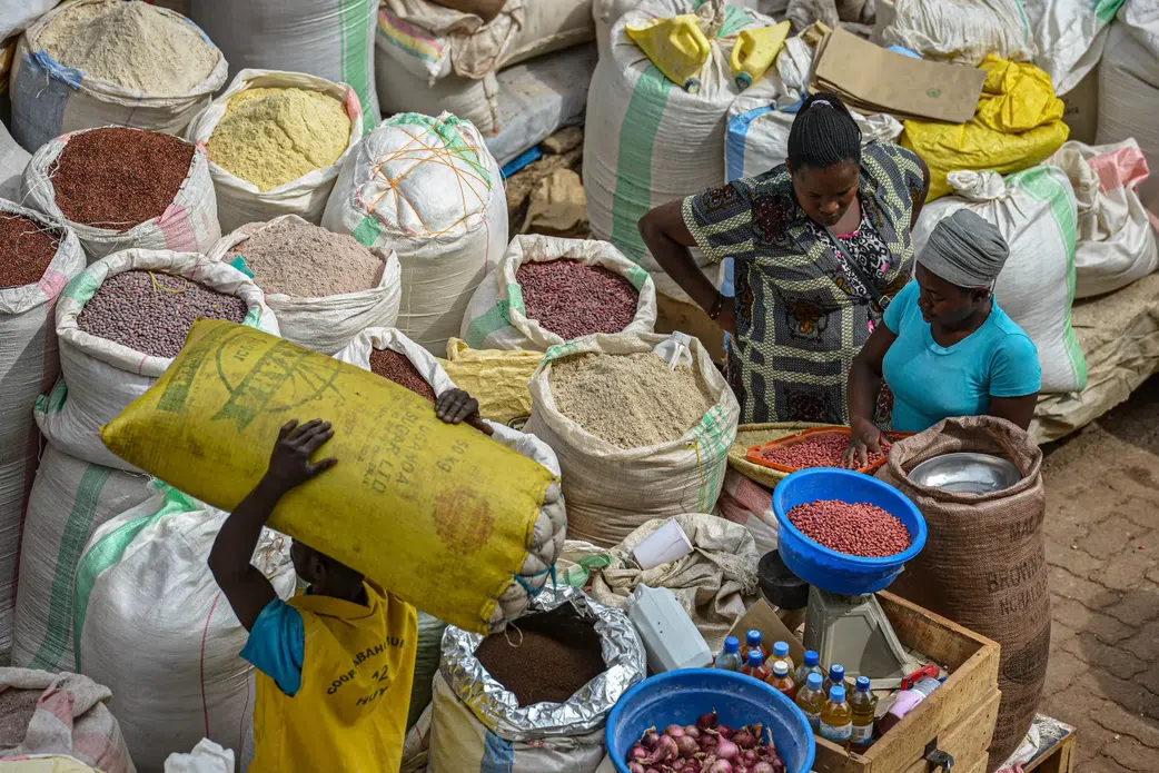 Traders in a market