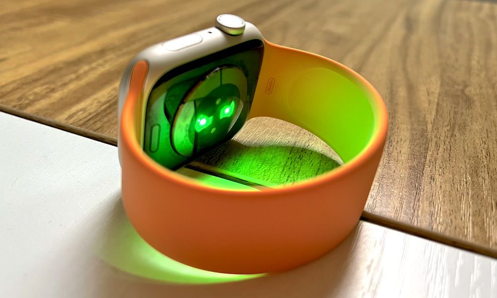 Green light emitted from a smartwatch sensor