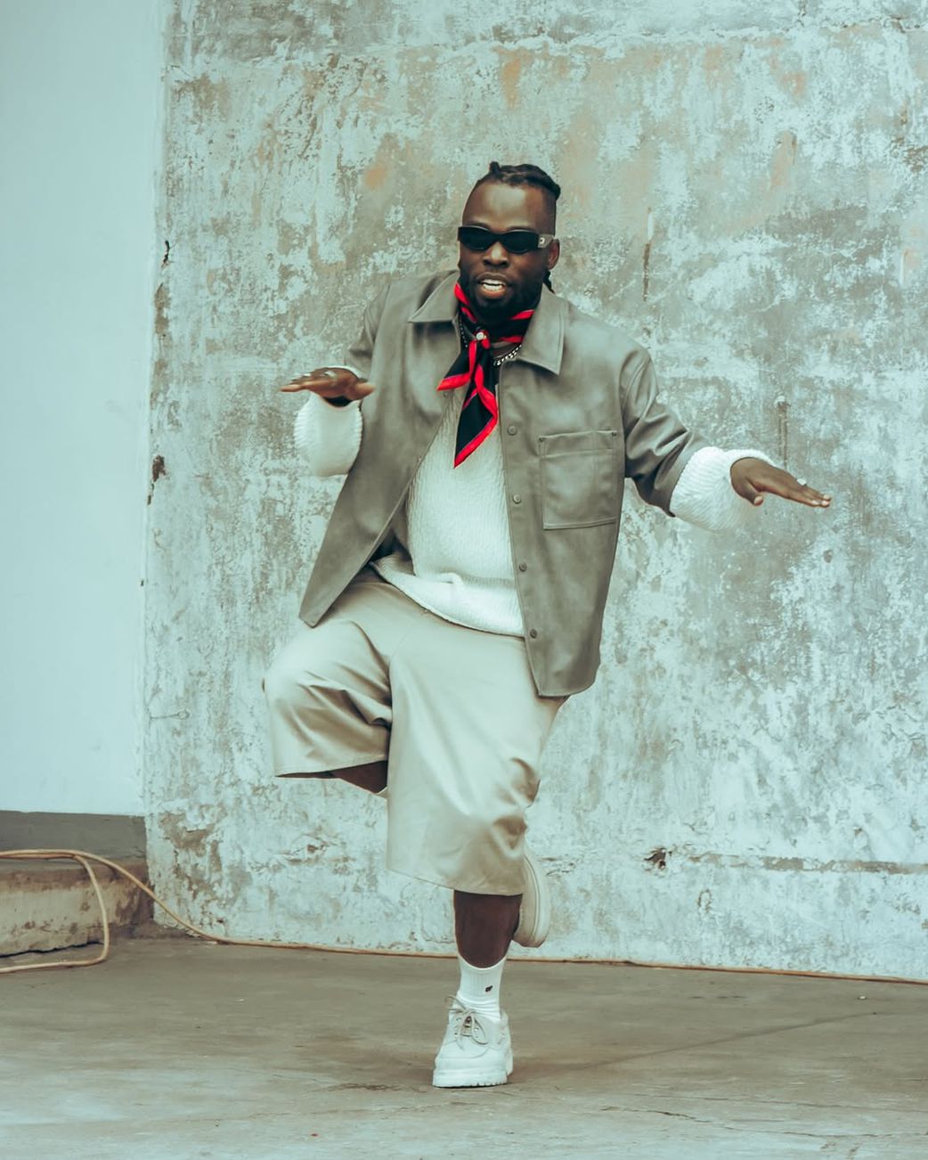 Freddy Milanya on the set of 'Tiki Tako', a song by Matata ft Mejja