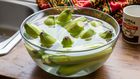 soaking-trimmed-bananas-in-water-to-reduce-sap.jpg