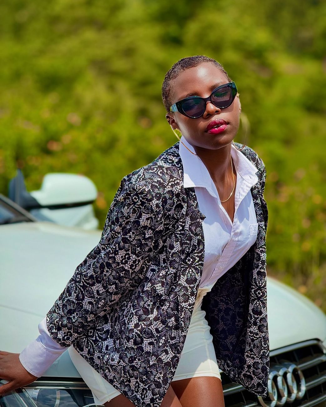 Netizens enrol Cartoon Comedian at 'Kivumbi Institute' after bae Rotimi's surprising revelation