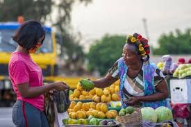 Distinct tricks Kenyan shoppers use to get the best prices