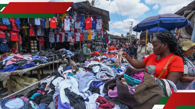 Traders sellig clothes
