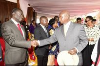 Yoweri Museveni & Kizza Besigye