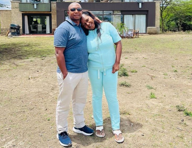 A past image of Sarah and Simon Kabu