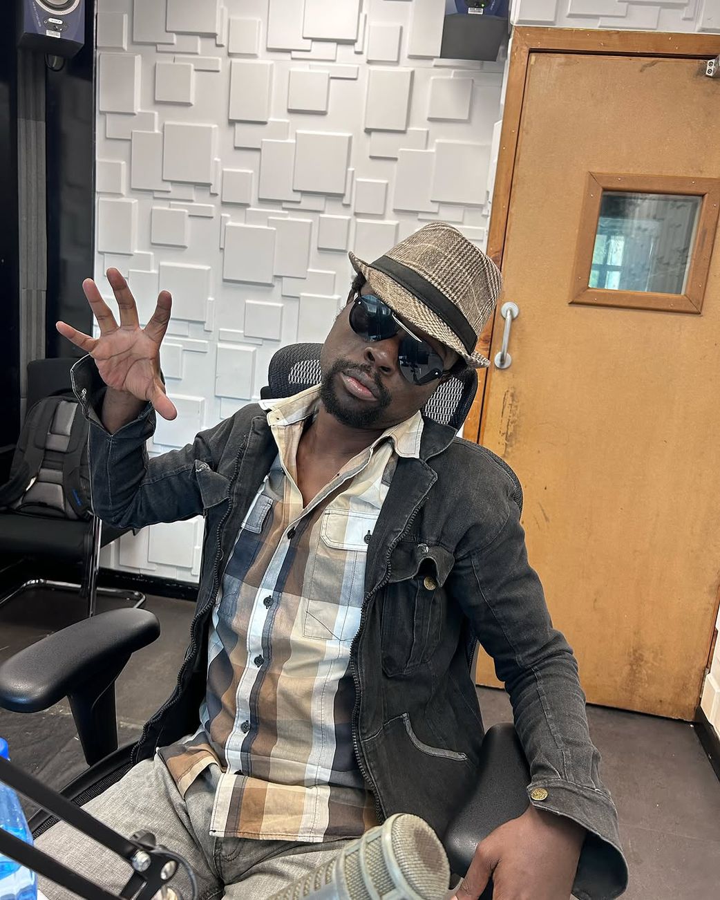 Fans, colleagues rally around Radio Jambo's Lion Deh after loss of loved one