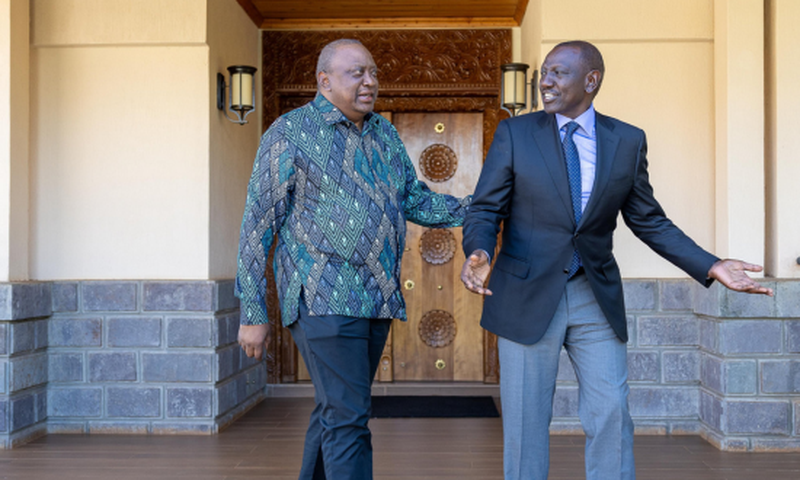 President William Ruto pays a visit to his predecessor former President Uhuru Kenyatta at his Gatundu South home