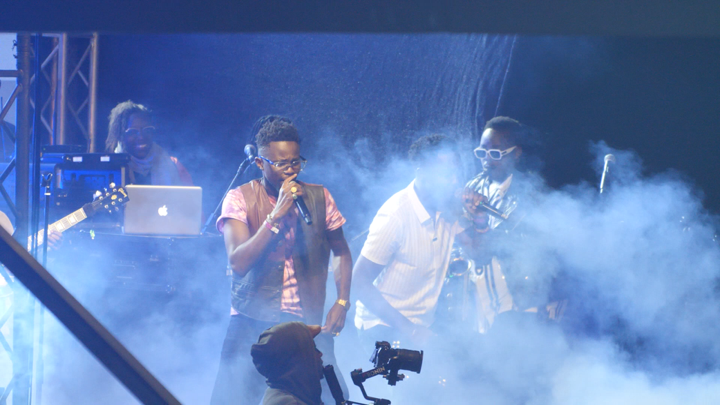Ayrosh on stage at Kikuyu Love Sessions