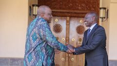 President William Ruto pays a visit to his predecessor former President Uhuru Kenyatta at his Gatundu South home