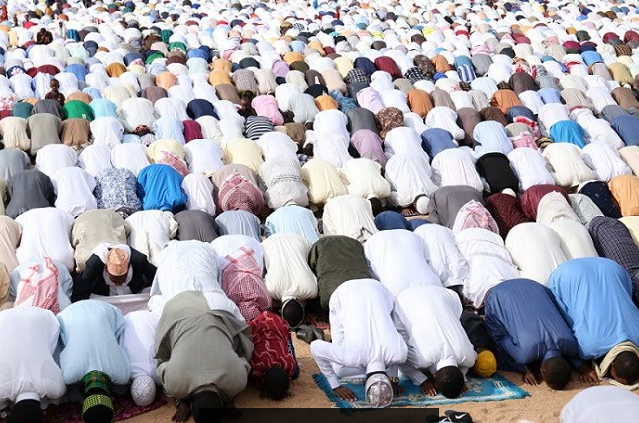 Significance of the Kanzu in spiritual and social life among Muslims